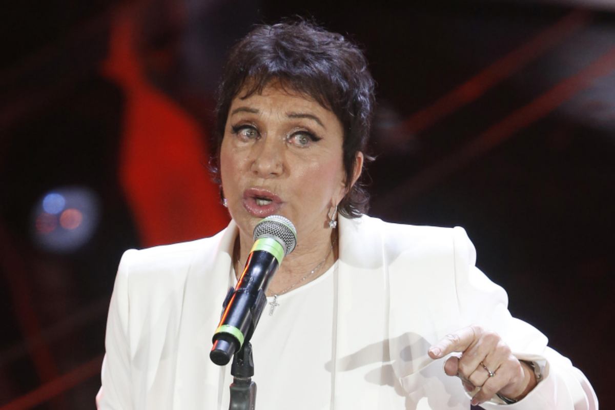 Sanremo, Angela Brambati tradita dal marito alla vigilia della kermesse